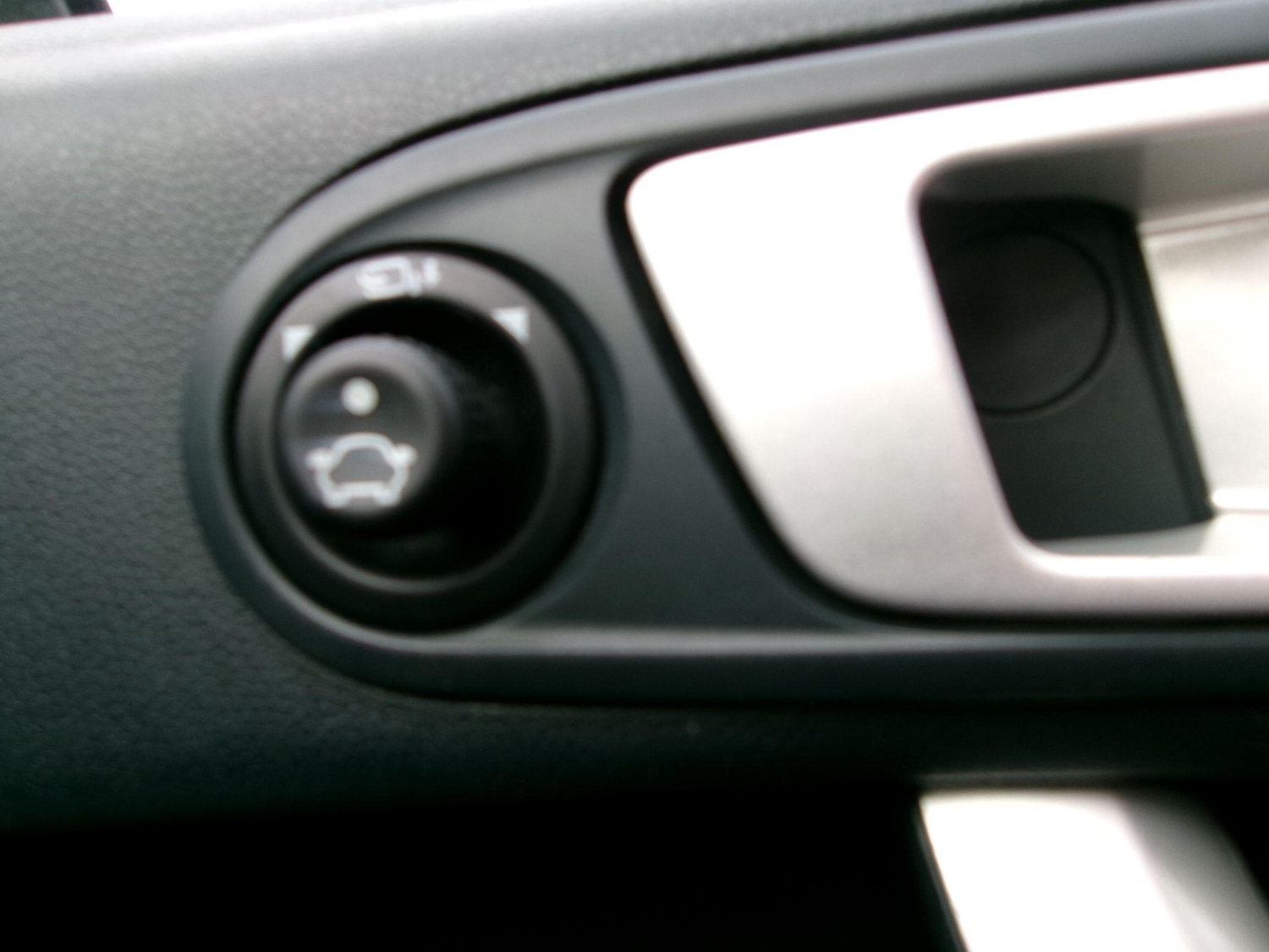 Used Ford Fiesta 2011 for sale - 78085853: Photo 19