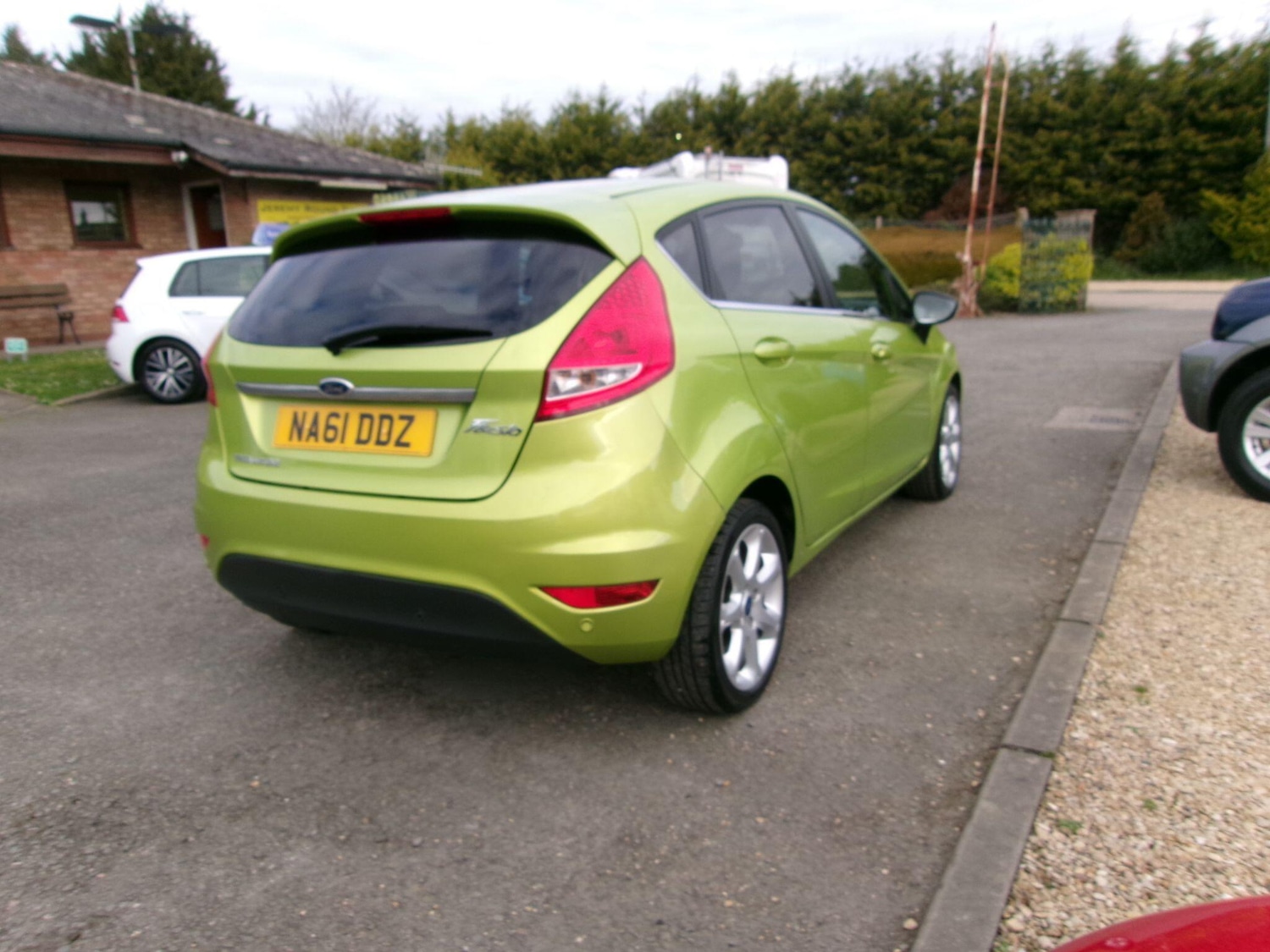 Used Ford Fiesta 2011 for sale - 78085853: Photo 4