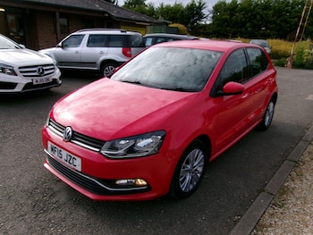 Used Volkswagen Polo 2015 for sale - 78822971: Photo