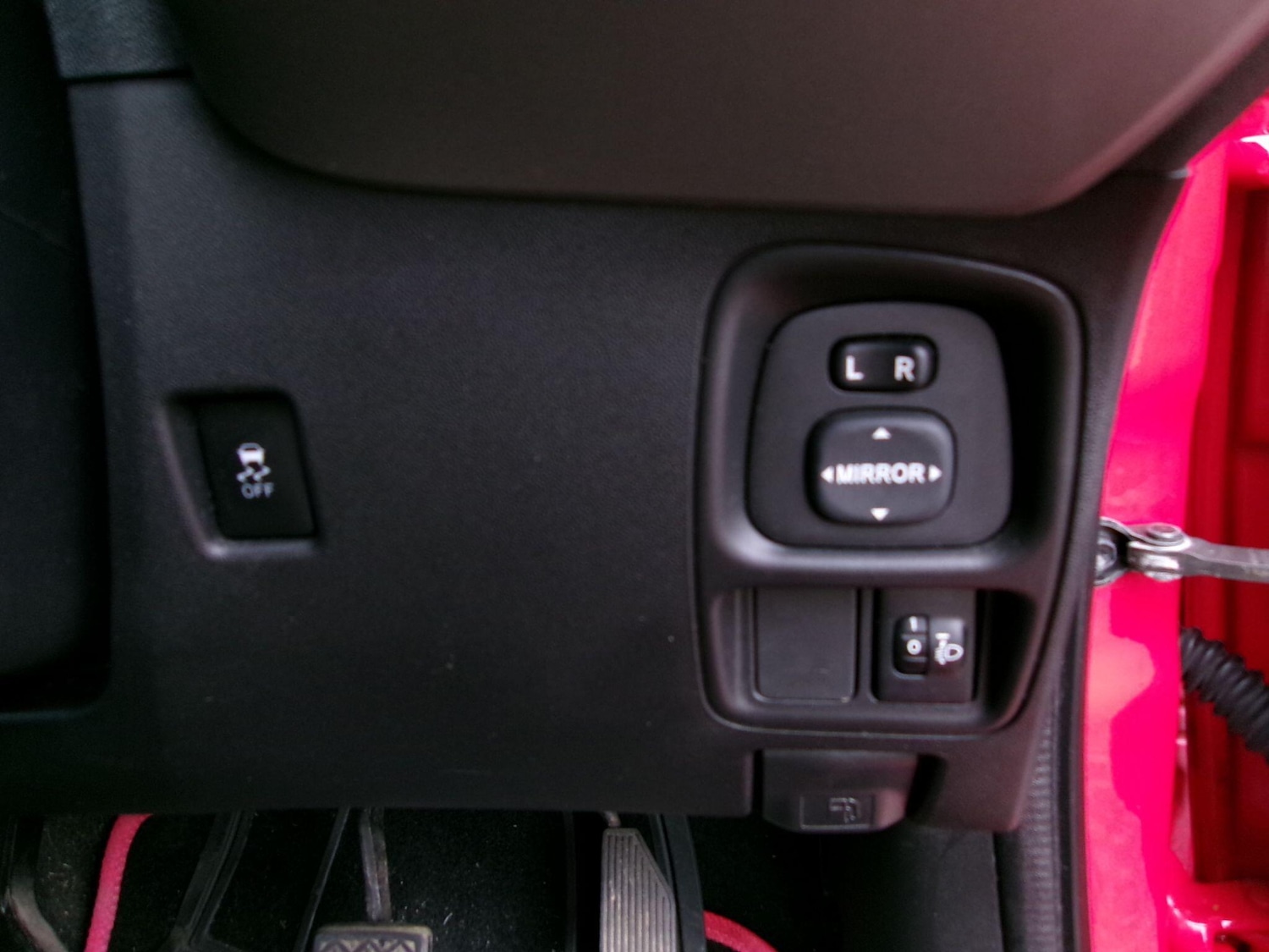Used Toyota AYGO 2015 for sale - 76083842: Photo 14