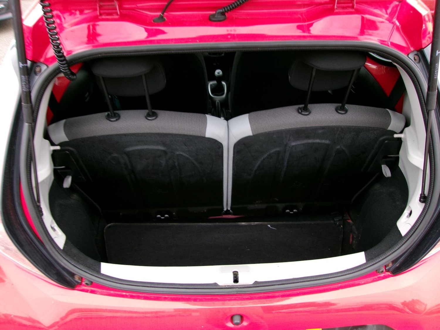 Used Toyota AYGO 2015 for sale - 76083842: Photo 19