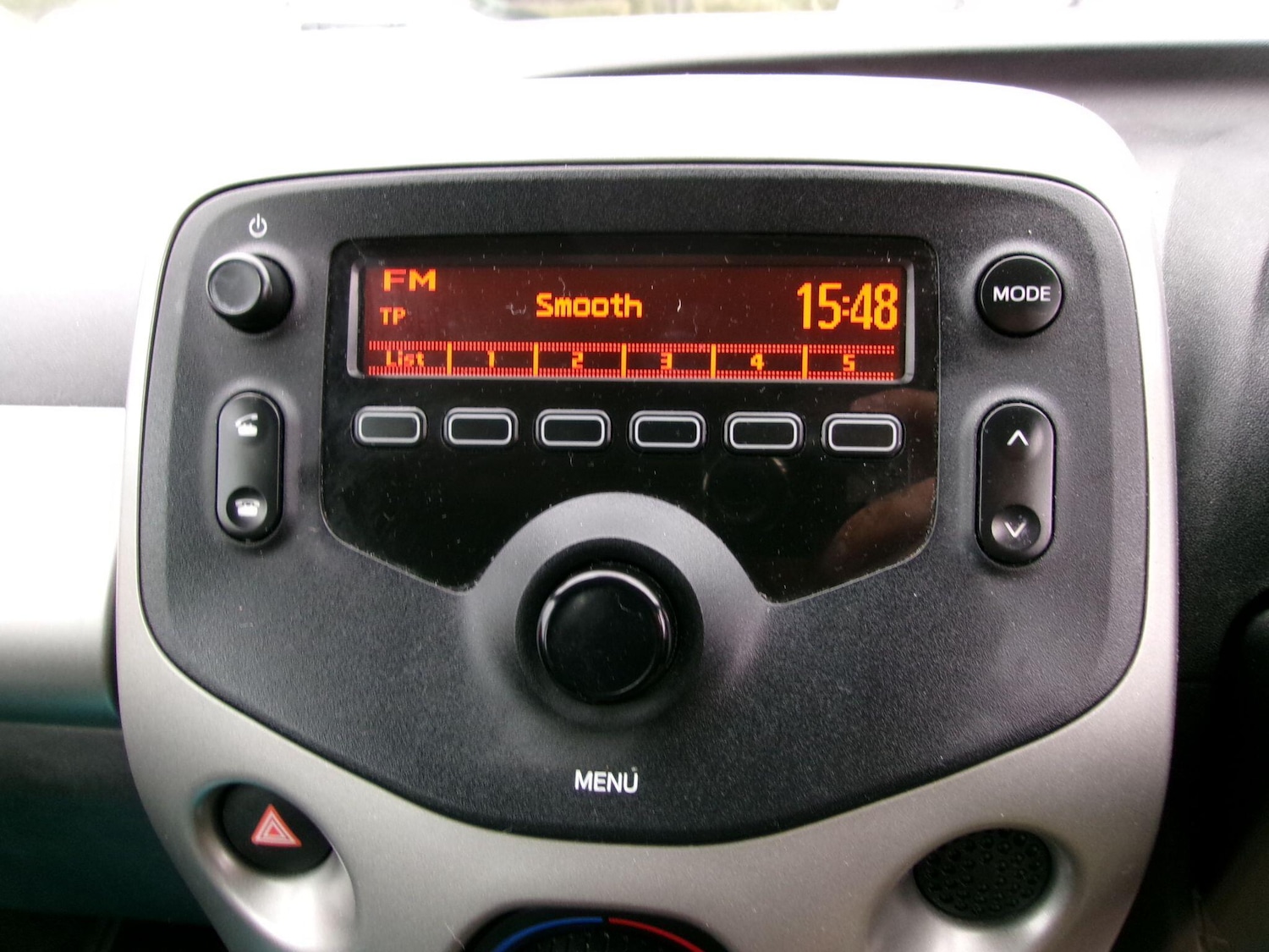Used Toyota AYGO 2015 for sale - 76083842: Photo 23