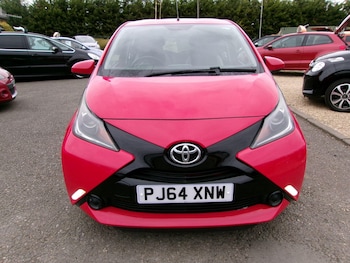 Used Toyota AYGO 2015 for sale - 76083842: Photo 2