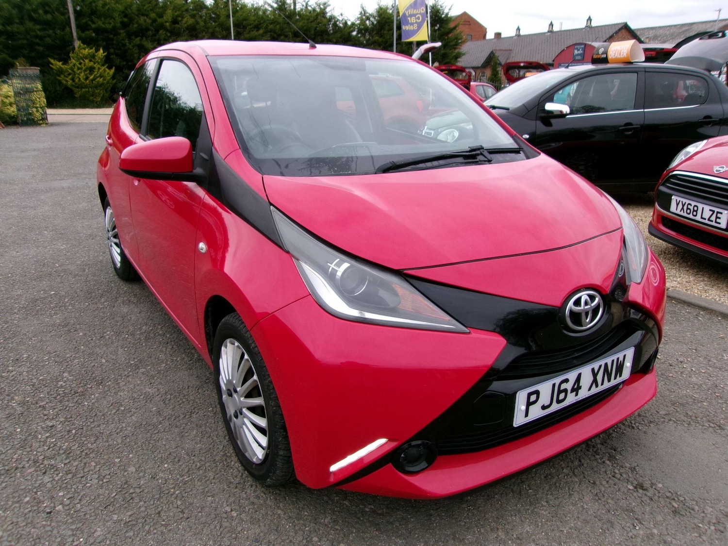 Used Toyota AYGO 2015 for sale - 76083842: Photo 5