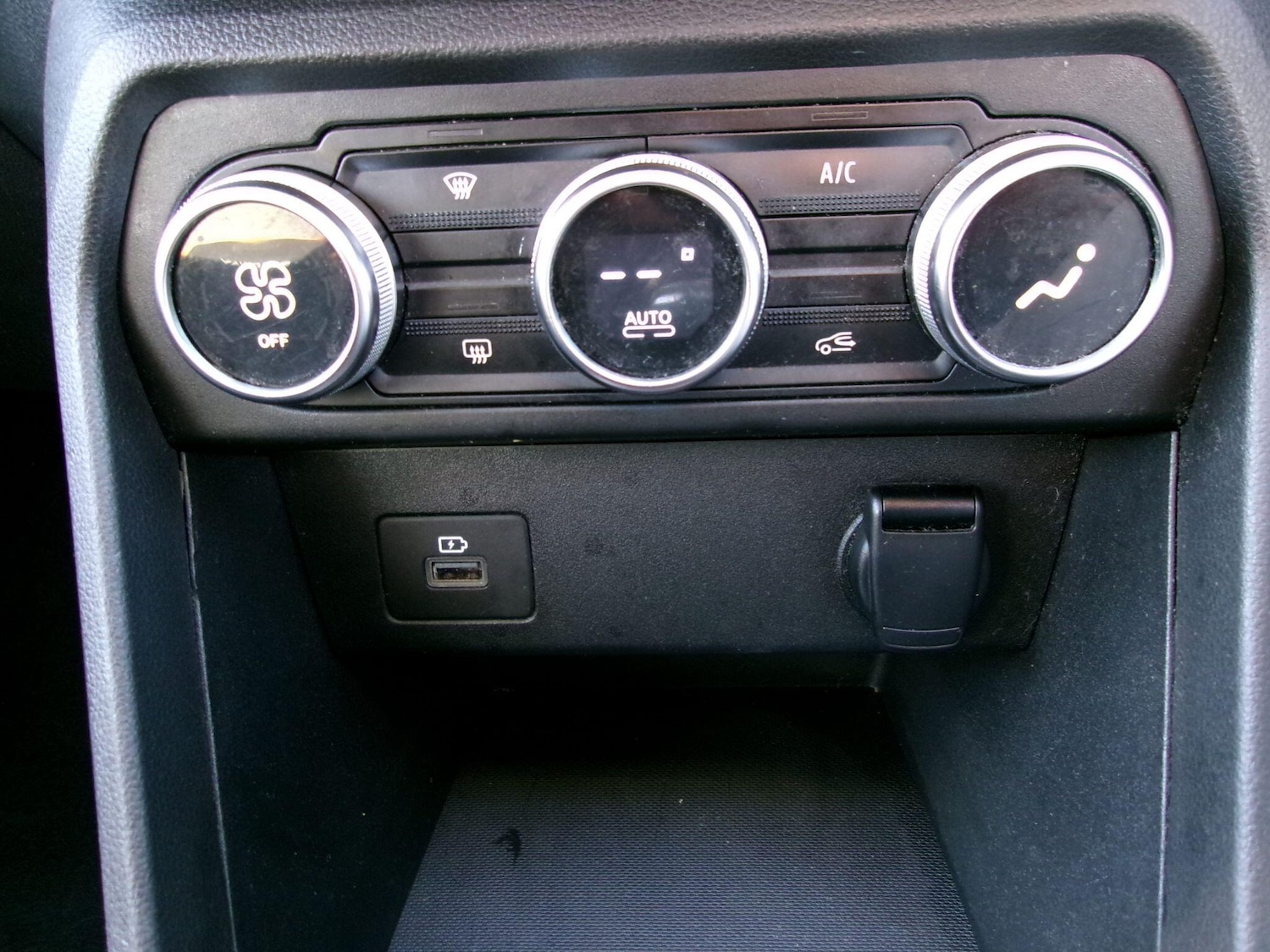 Used Dacia Sandero Stepway 2021 for sale - 77305556: Photo 15