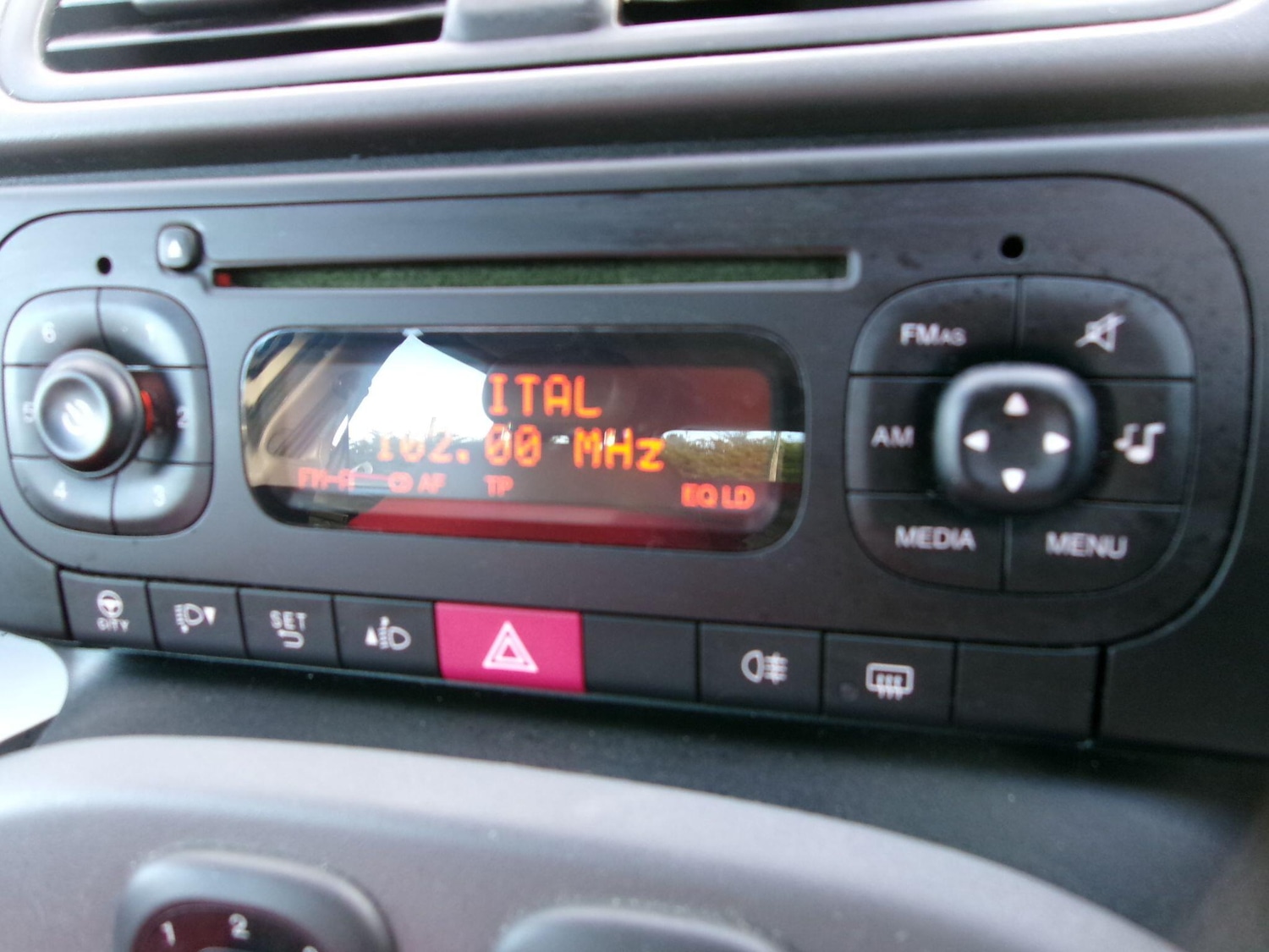 Used Fiat Panda 2012 for sale - 76646090: Photo 37