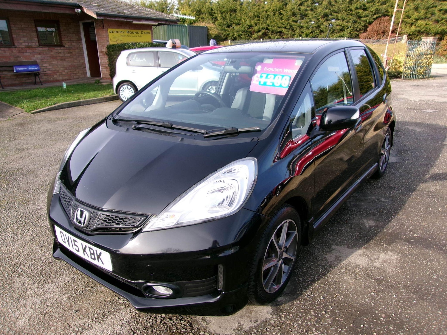 Used Honda Jazz 2015 for sale - 77559652: Photo 3