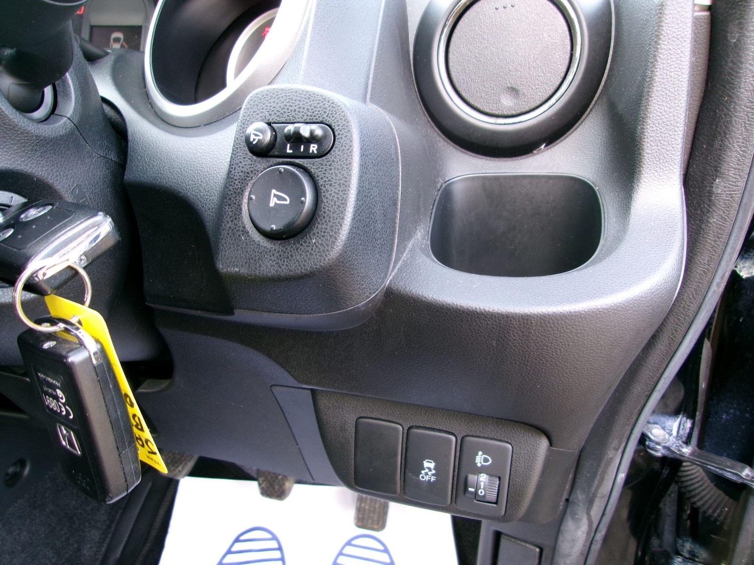 Used Honda Jazz 2015 for sale - 77559652: Photo 38