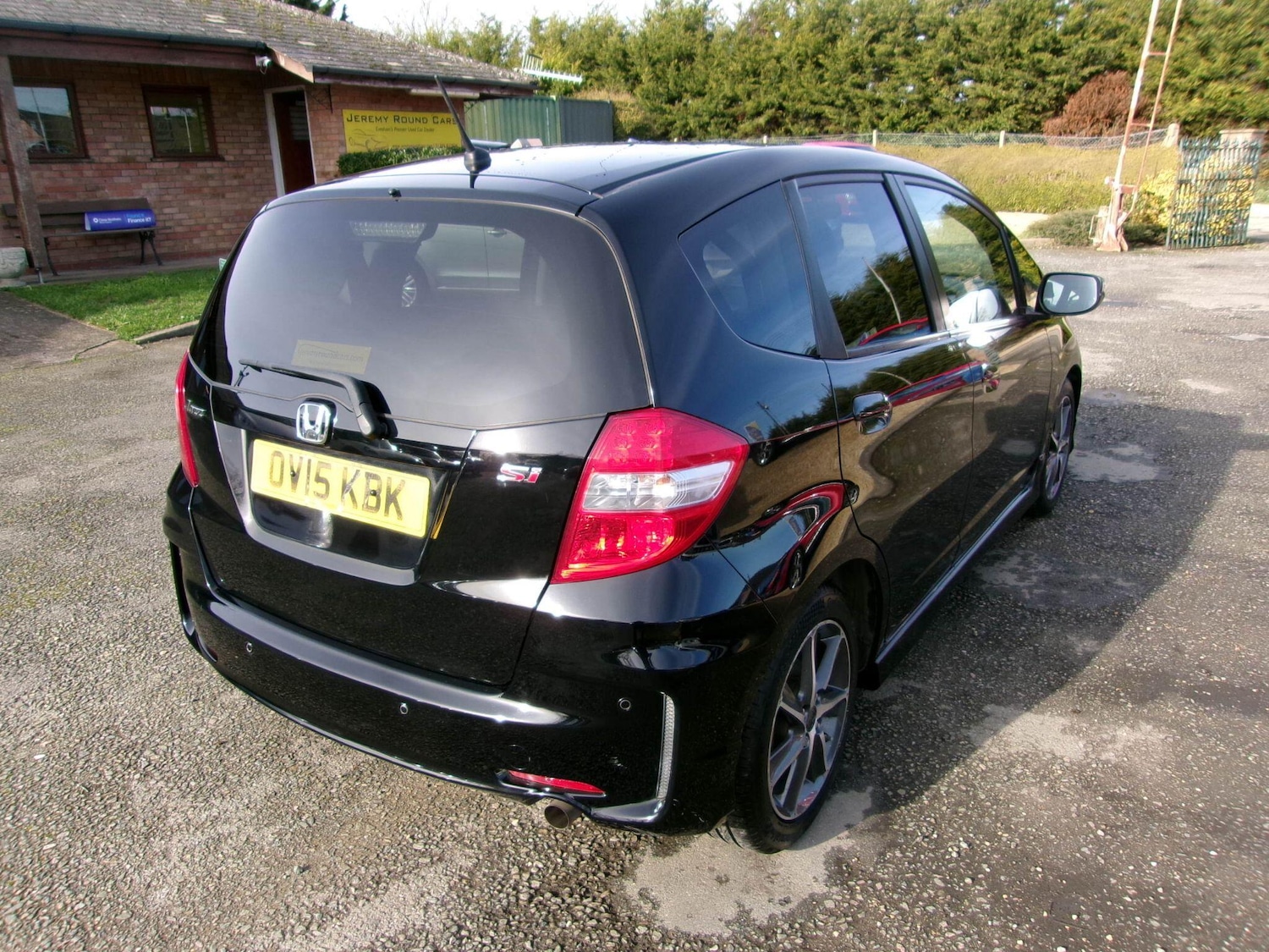 Used Honda Jazz 2015 for sale - 77559652: Photo 8