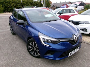 Used Renault Clio 2023 for sale - 78291354: Photo