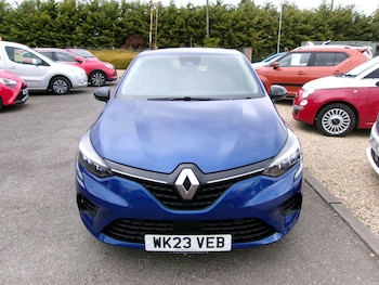 Used Renault Clio 2023 for sale - 78291354: Photo