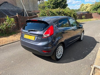 Used Ford Fiesta 2013 for sale - 79459376: Photo