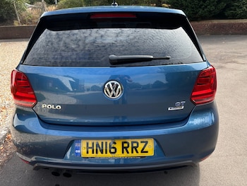Used Volkswagen Polo 2016 for sale - 75582952: Photo