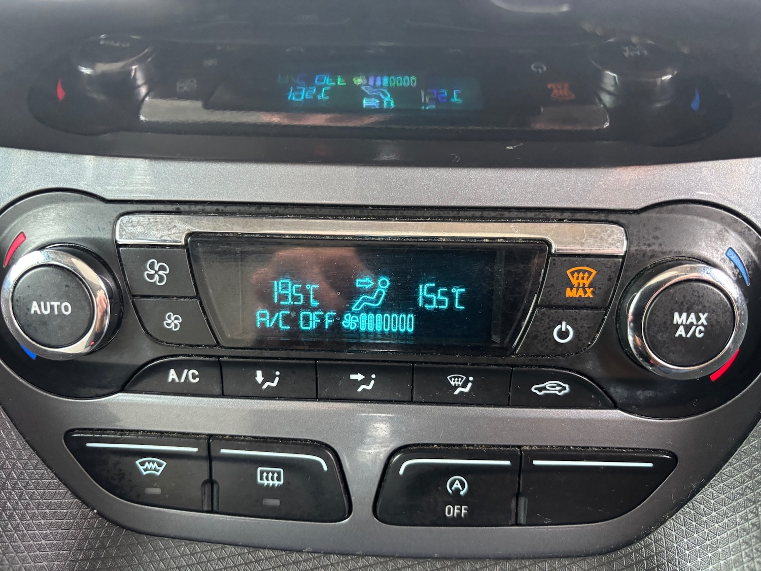 Used Ford Grand Tourneo Connect 2016 for sale - 77974189: Photo 19