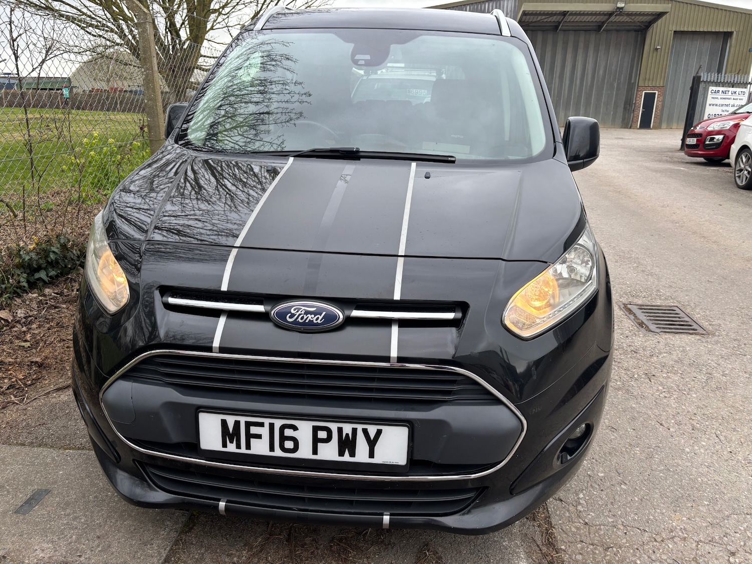 Used Ford Grand Tourneo Connect 2016 for sale - 77974189: Photo 9