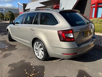 Used Skoda Octavia 2017 for sale - 76385171: Photo