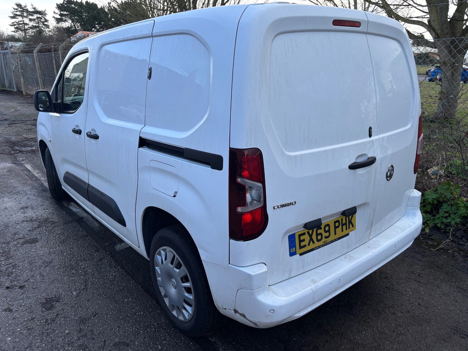 Used Vauxhall Combo 2020 for sale - 77543665: Photo 3
