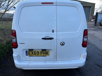 Used Vauxhall Combo 2020 for sale - 77543665: Photo