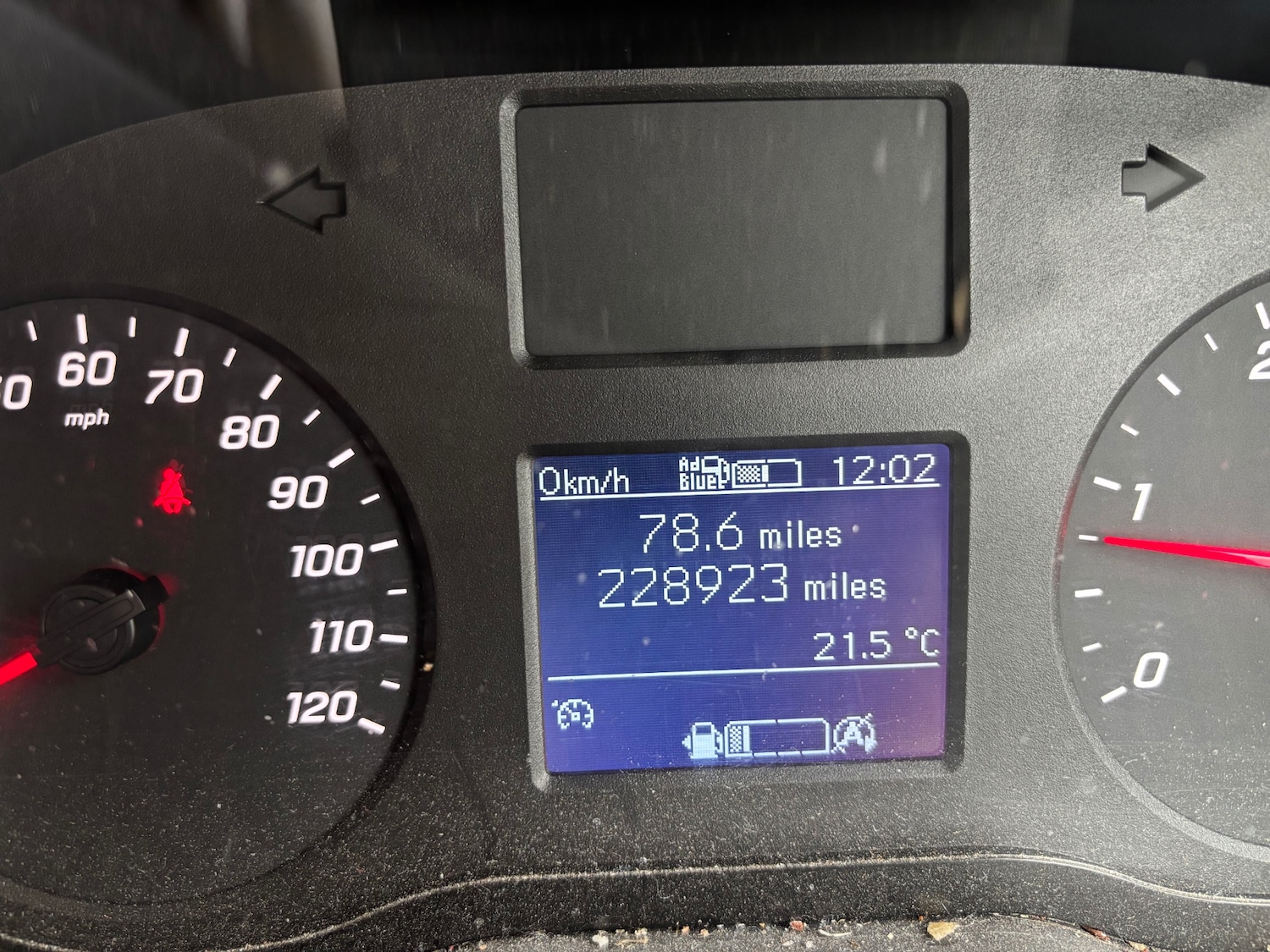 Vehicle 29