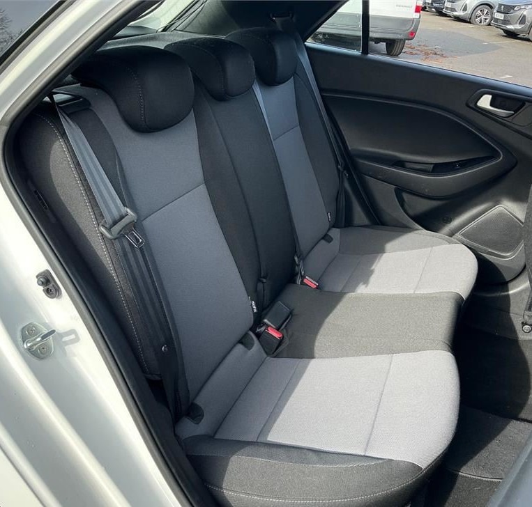 Used Hyundai i20 2020 for sale - 77888565: Photo 12