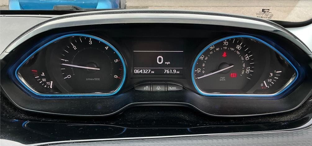 Used Peugeot 2008 2016 for sale - 77179863: Photo 11