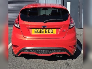 Used Ford Fiesta 2015 for sale - 78640524: Photo