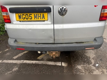 Used Volkswagen Transporter 2005 for sale - 77864599: Photo