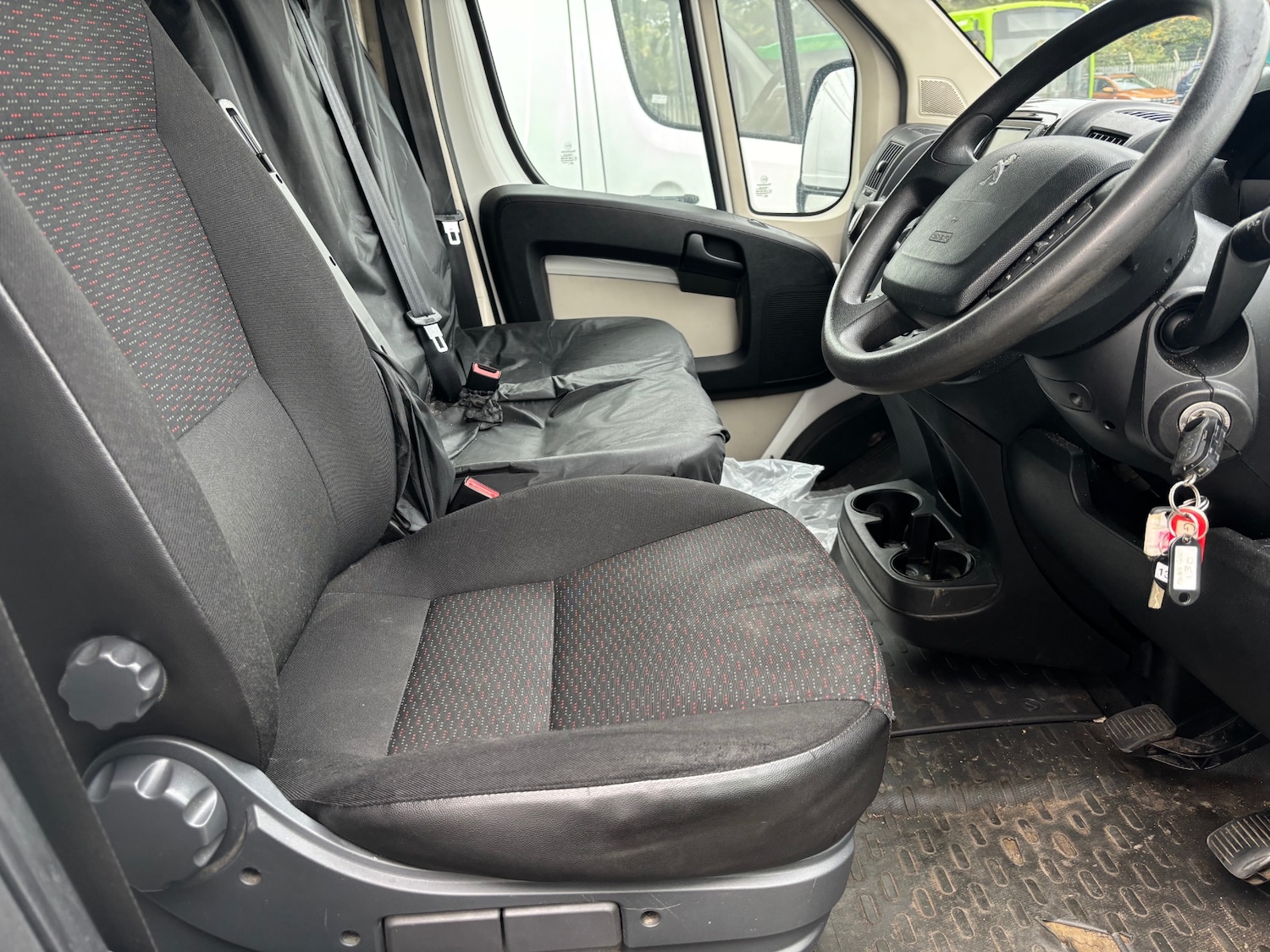 Used Peugeot Boxer 2018 for sale - 76104437: Photo 5