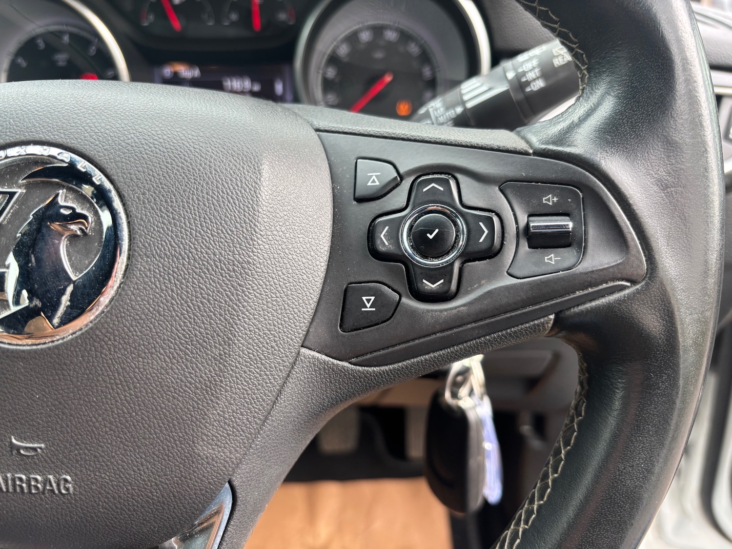 Used Vauxhall Astra 2016 for sale - 78197731: Photo 28