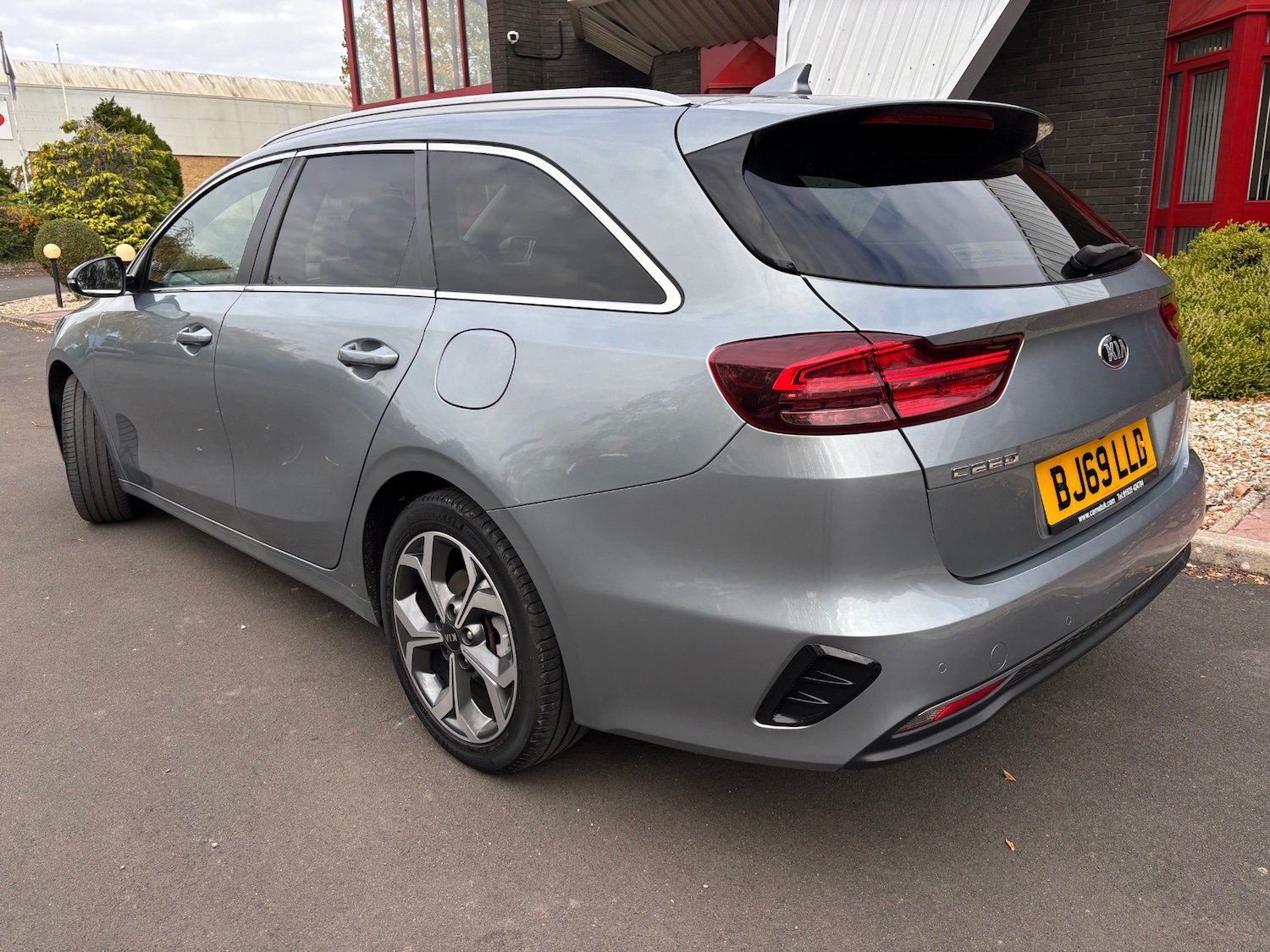 Used Kia Ceed 2019 for sale - 76263435: Photo 3