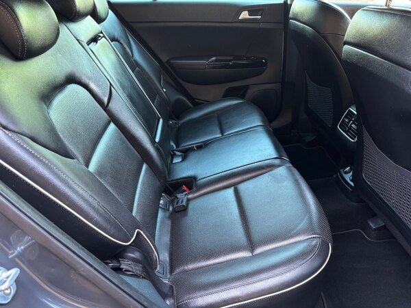 Used Kia Sportage 2018 for sale - 74529996: Photo 18
