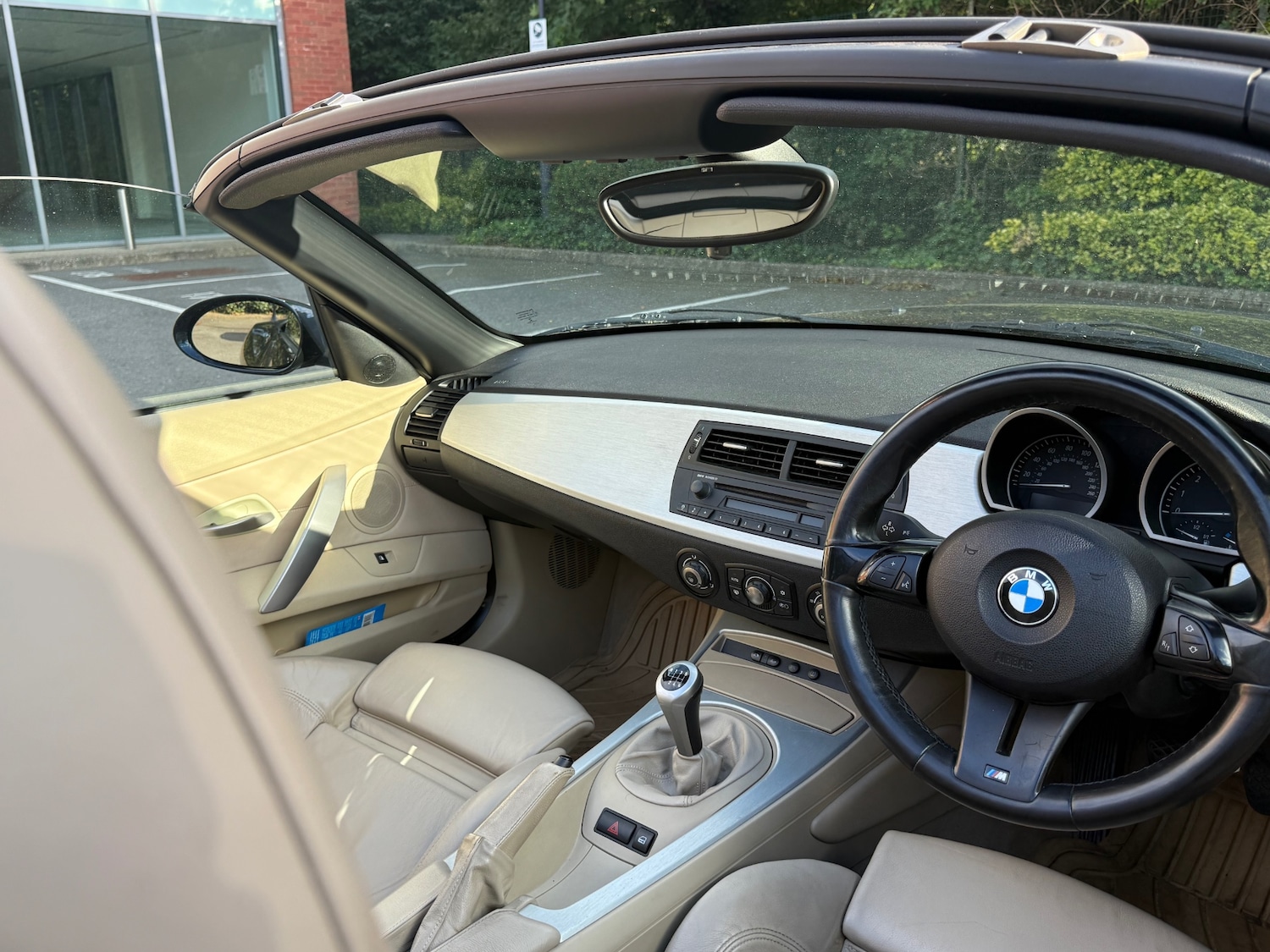 BMW Z4 2.0i Sport Convertible 2dr Petrol Manual Euro 4 (150 ps) — photo 26 of 40