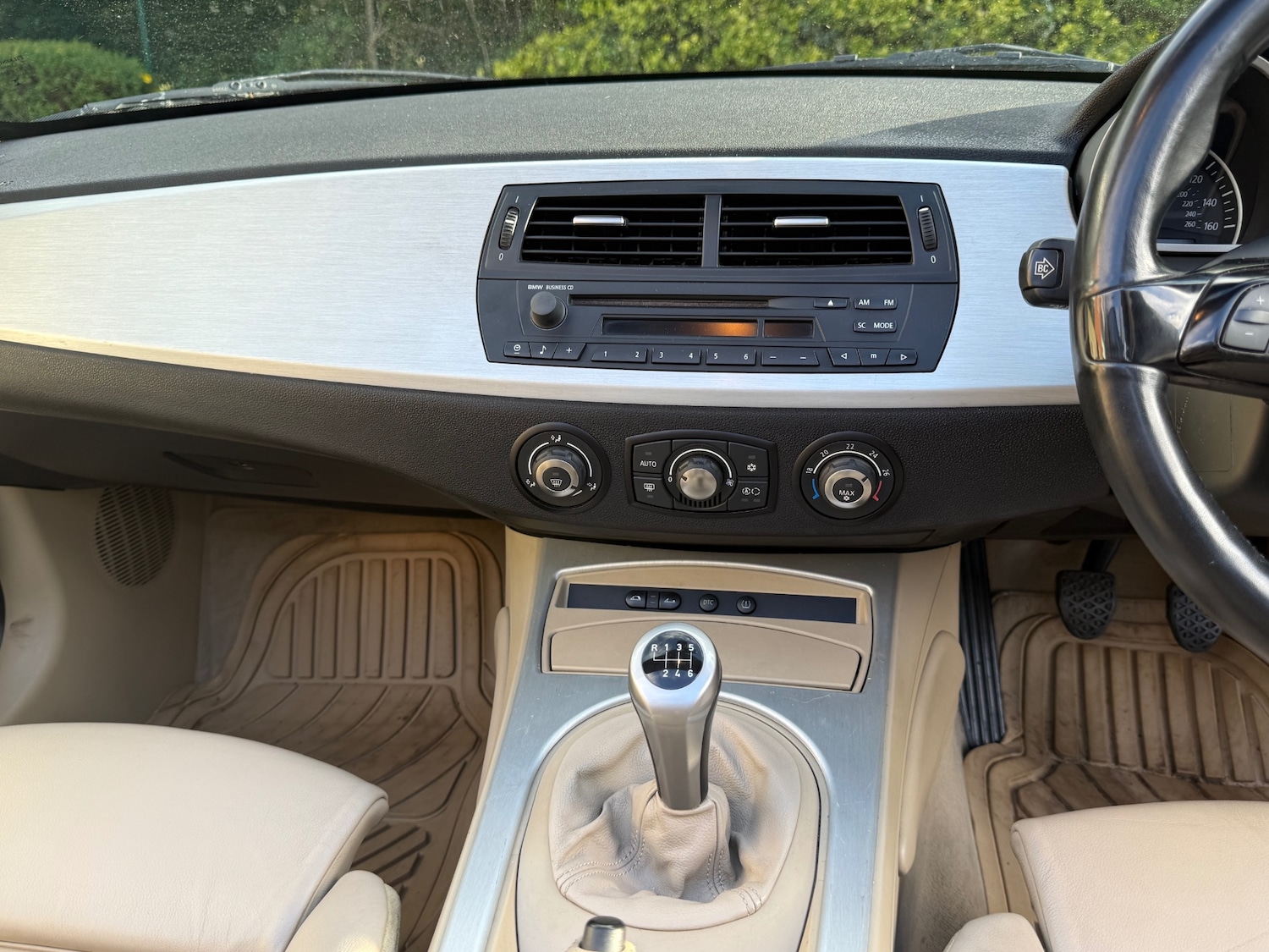 BMW Z4 2.0i Sport Convertible 2dr Petrol Manual Euro 4 (150 ps) — photo 33 of 40