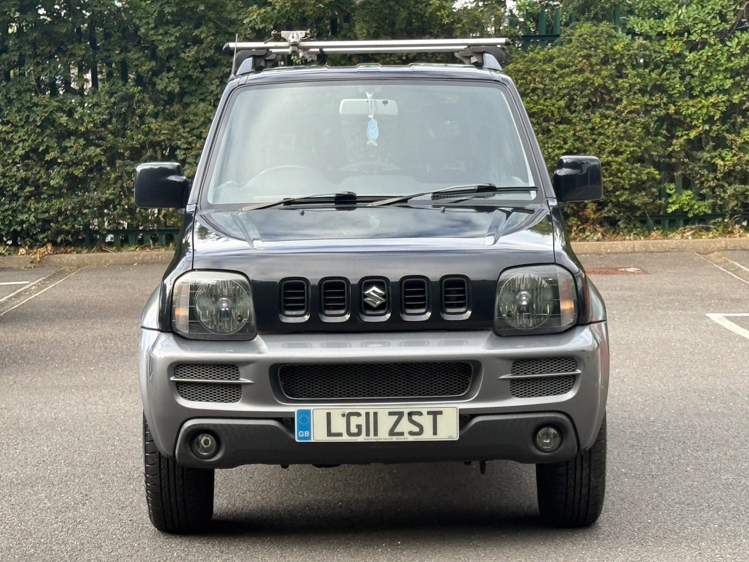 Suzuki Jimny 1.3 SZ4 SUV 3dr Petrol Automatic (181 g/km, 83 bhp) — photo 12 of 46