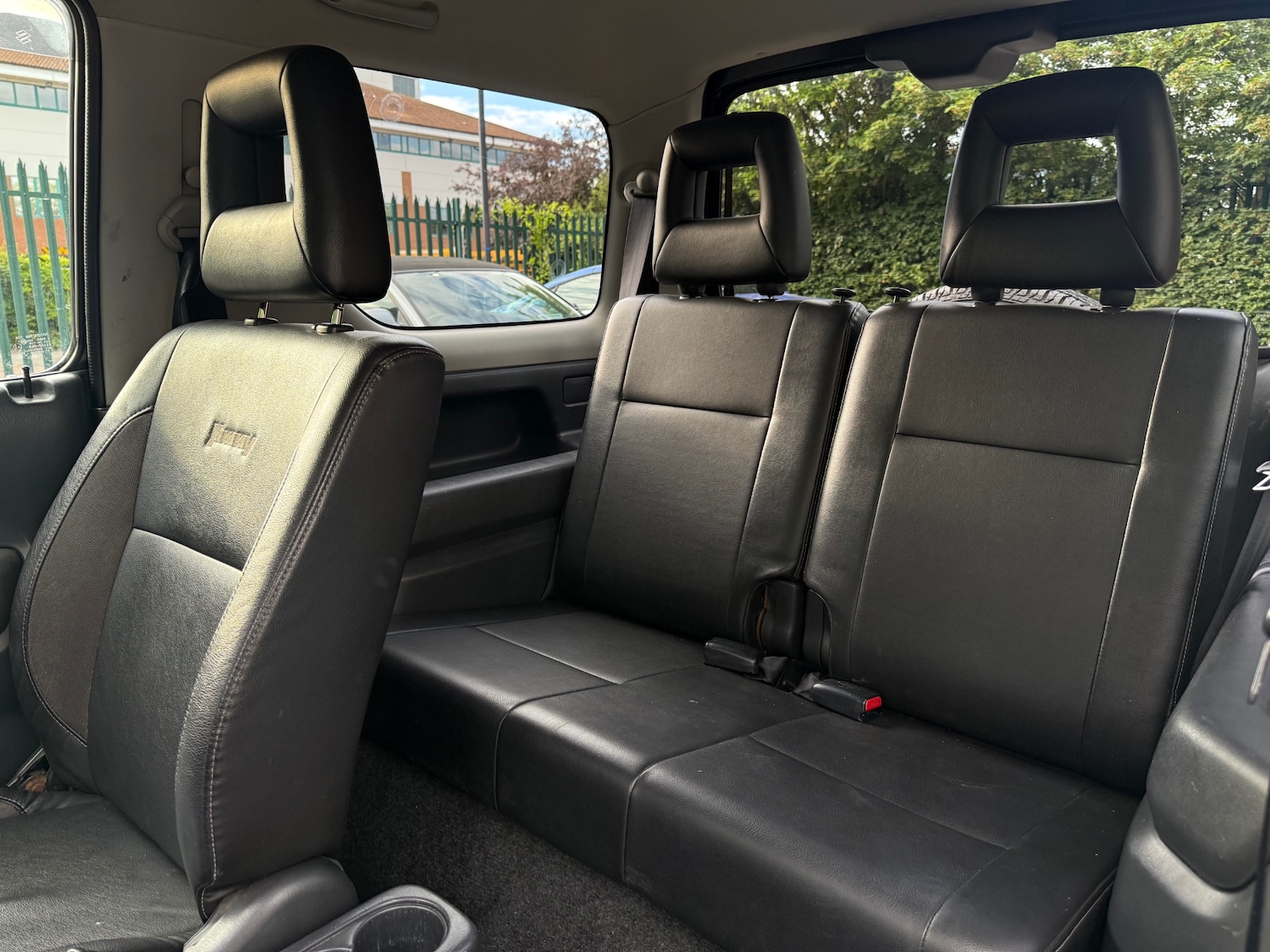 Suzuki Jimny 1.3 SZ4 SUV 3dr Petrol Automatic (181 g/km, 83 bhp) — photo 28 of 46