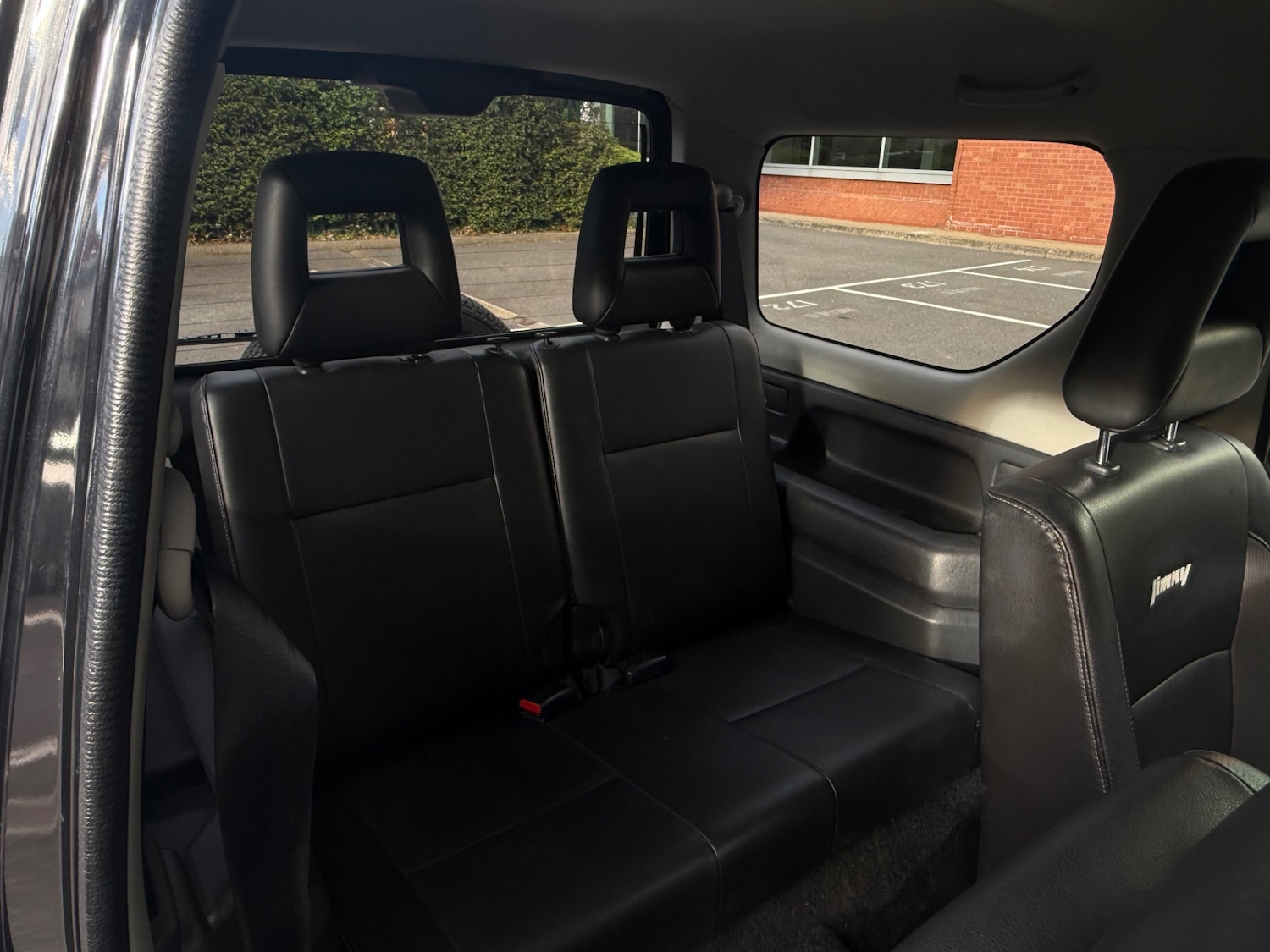 Suzuki Jimny 1.3 SZ4 SUV 3dr Petrol Automatic (181 g/km, 83 bhp) — photo 42 of 46