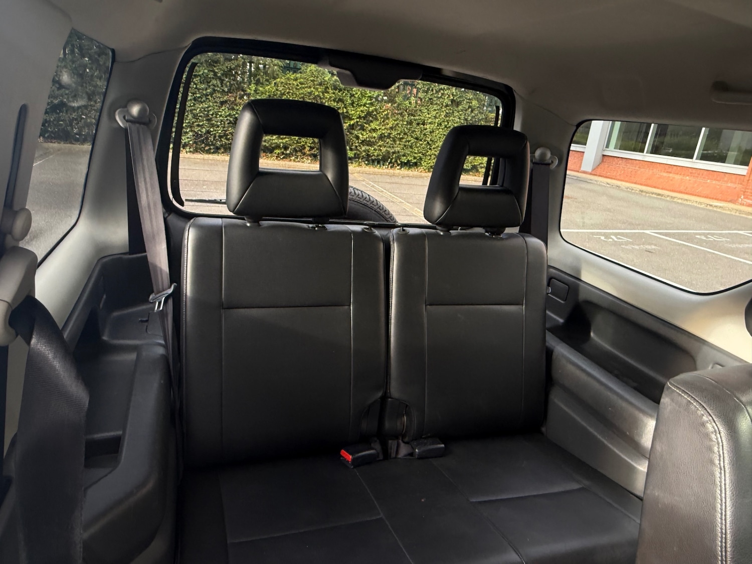 Suzuki Jimny 1.3 SZ4 SUV 3dr Petrol Automatic (181 g/km, 83 bhp) — photo 43 of 46