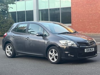 Used Toyota Auris 2011 for sale - 79597108: Photo