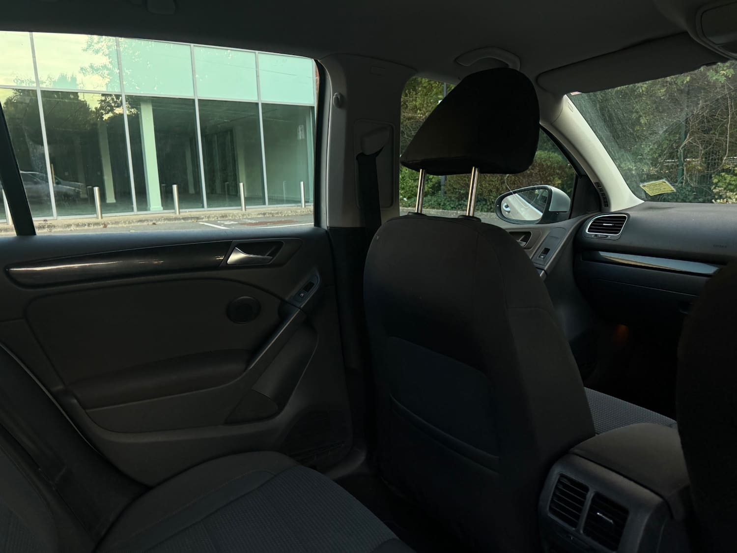 Volkswagen Golf 2.0 TDI SE Hatchback 5dr Diesel Manual Euro 5 (110 ps) — photo 27 of 32