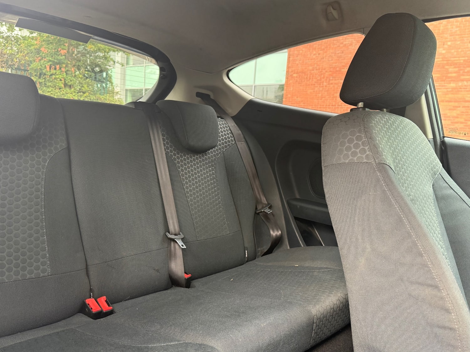 Ford Fiesta 1.6 Zetec S Hatchback 3dr Petrol Manual (139 g/km, 118 bhp) — photo 20 of 22