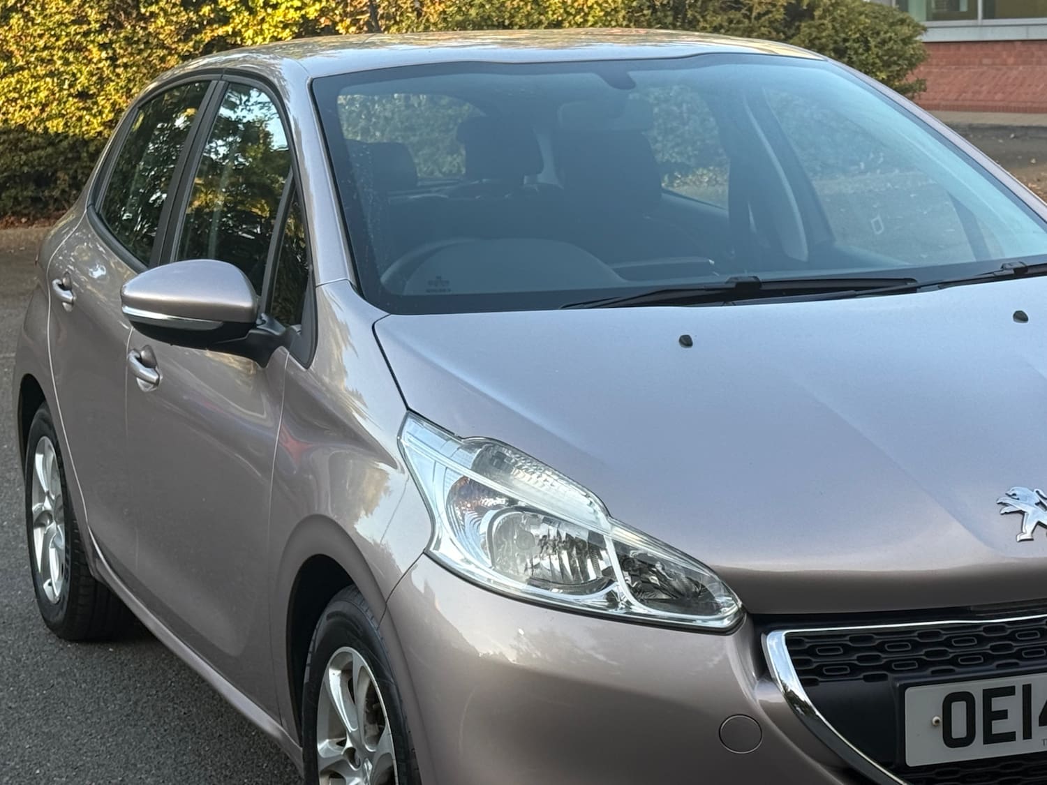 Peugeot 208 1.2 VTi Active Hatchback 5dr Petrol Manual Euro 5 (82 ps) — photo 16 of 39