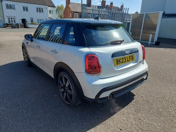 Used MINI Hatch 2023 for sale - 78371978: Photo
