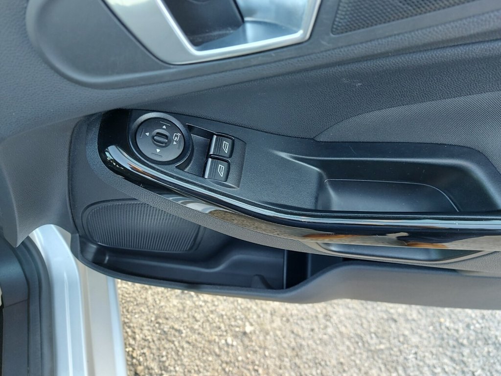 Used Ford Fiesta 2017 for sale - 77919923: Photo 12