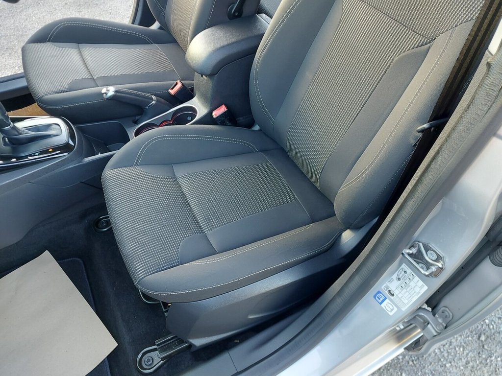 Used Ford Fiesta 2017 for sale - 77919923: Photo 8