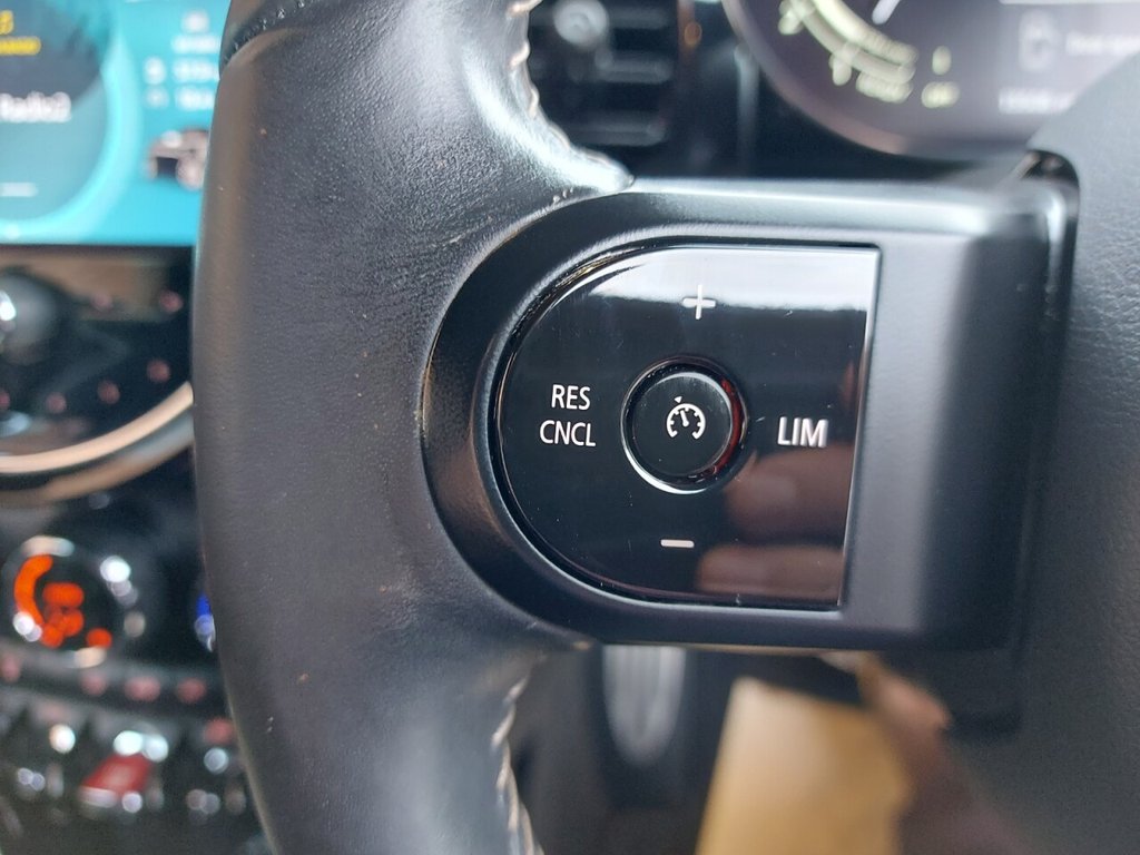 Used MINI Convertible 2023 for sale - 77364811: Photo 16