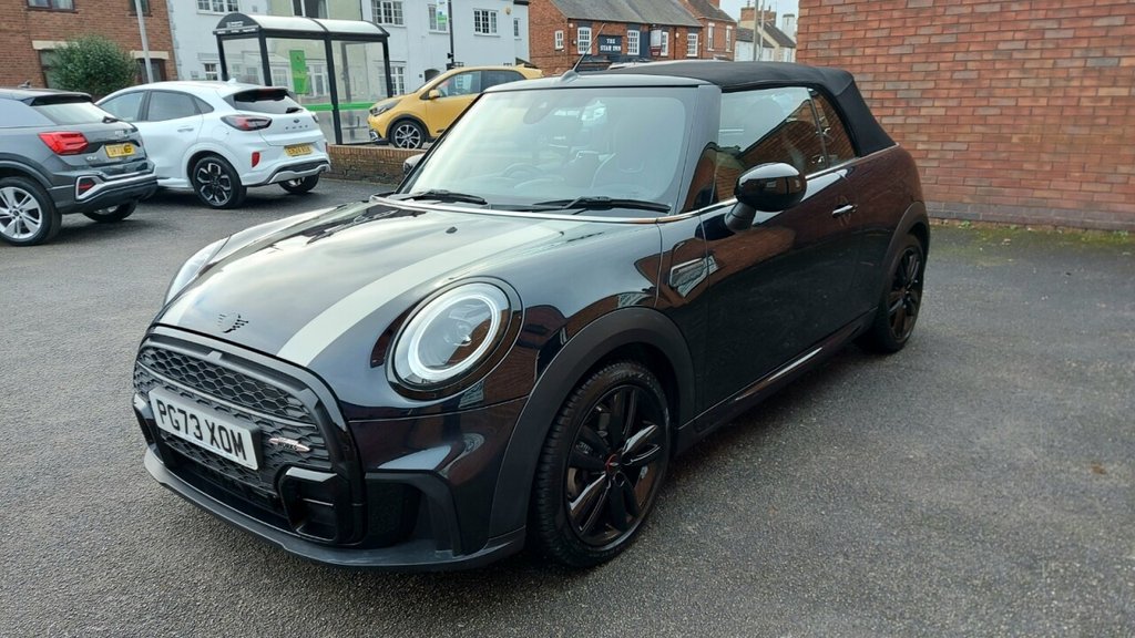 Used MINI Convertible 2023 for sale - 77364811: Photo 3