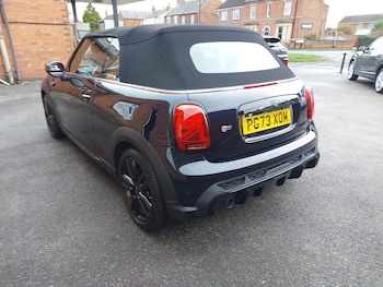 Used MINI Convertible 2023 for sale - 77364811: Photo