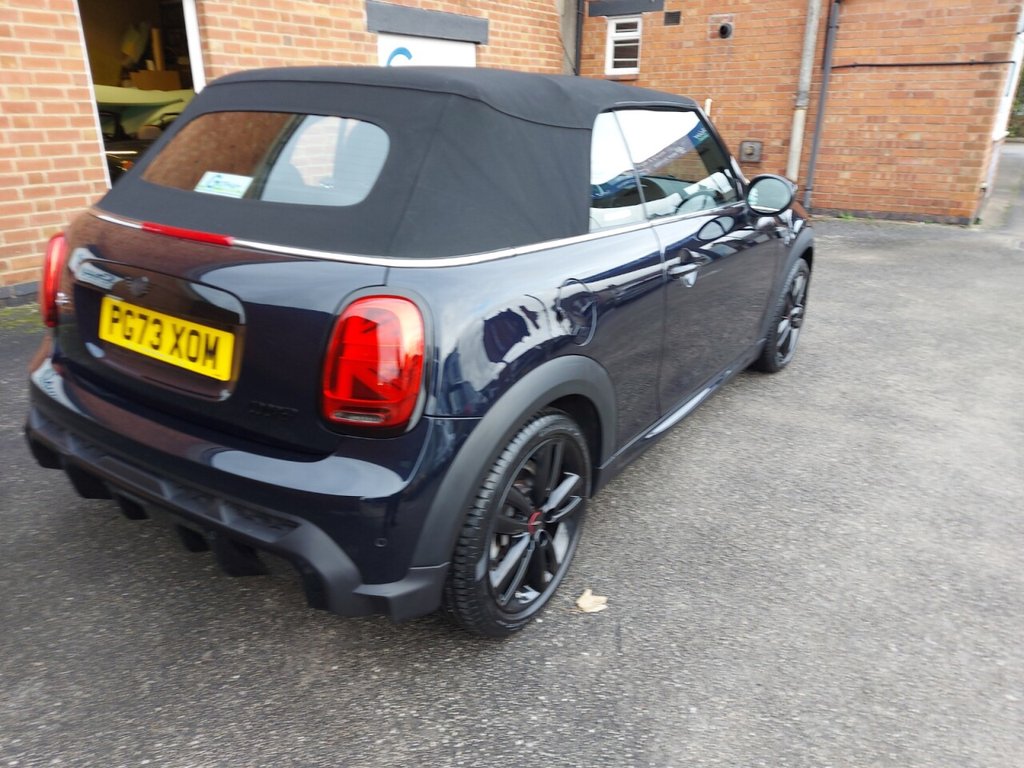 Used MINI Convertible 2023 for sale - 77364811: Photo 5