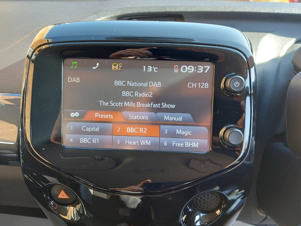 Used Toyota AYGO 2017 for sale - 77936350: Photo 13