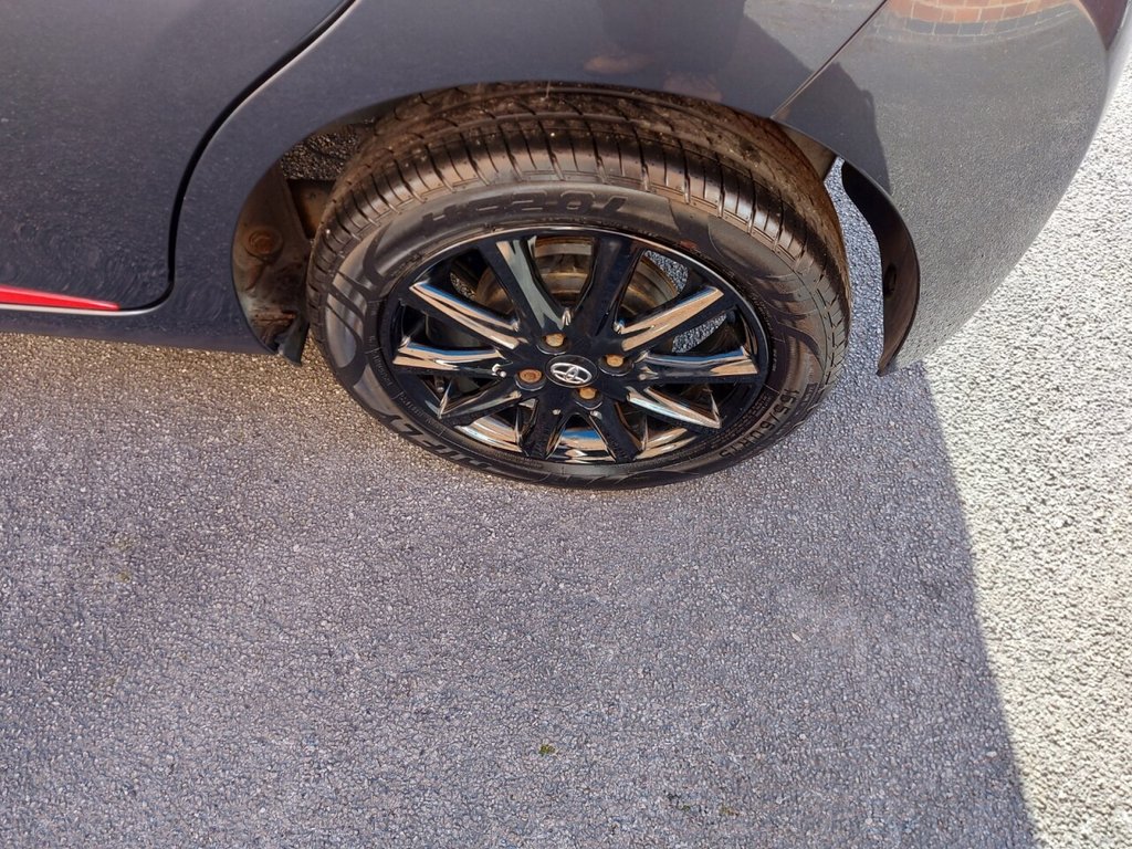 Used Toyota AYGO 2017 for sale - 77936350: Photo 22